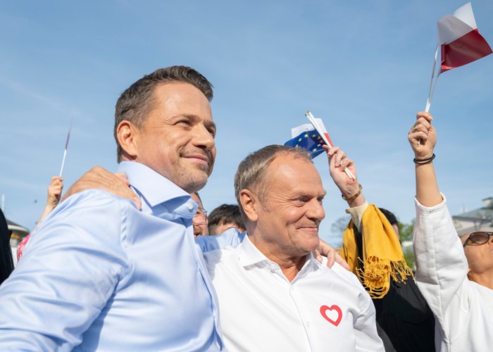 Ministrul digitalizării de la Varșovia acuză atacuri hibride și interferențe rusești fără precedent în contextul scrutinului prezidențial polonez din 18 mai!