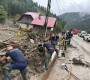 VIDEO. Prefectul de Suceava, mesaj răspicat pentru suveraniștii în căutare de imagine pe la sinistrați: circulația spre zonele afectate de viituri este restricționată de polițiști și jandarmi / Călin Georgescu și George Simion tocmai lansaseră un apel la „mobilizare generală”