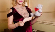 „Aripi” în beznă. Cum BATJOCOREȘTE Gabriela Firea memoria luptătorilor anticomuniști! EXCLUSIV 