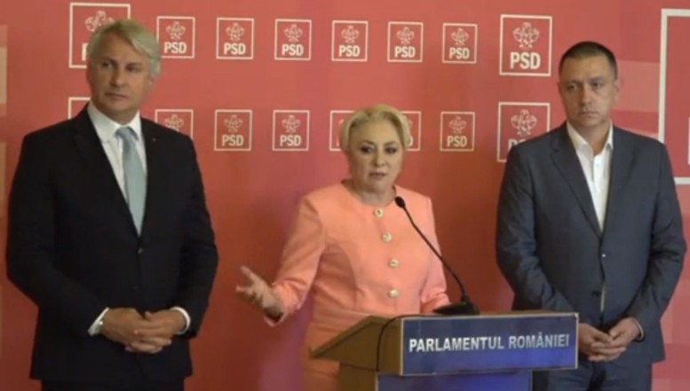 VIDEO Viorica Dăncilă i-a pocit numele lui Teodorovici în cadrul unei conferințe de presă. Ministrul de Finanțe se afla lângă premier
