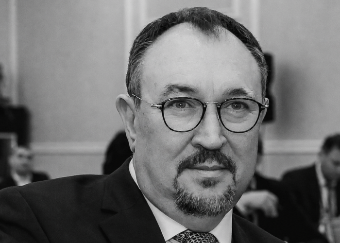 Pariul împotriva României
