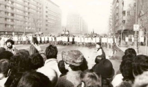VIDEO Cornel Ivanciuc dezvăluie ce probe au fost eliminate din Dosarul Revoluției și cine le-a dat înlăturat: „Subunitatea lui Pahonțu a intervenit în forță, manifestând conform declarațiilor revoluționarilor un comportament feroce. Scutierii lui Pahonțu au lovit cu brutalitate manifestanții care au încercat să fugă pe străzile din apropiere”