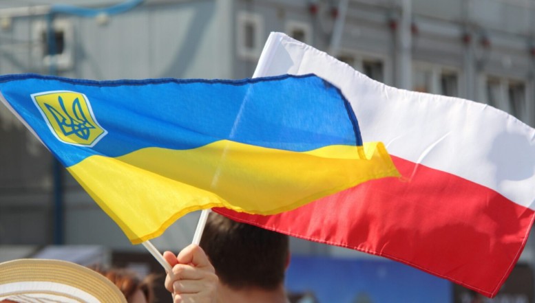 Solidaritate exemplară: Majoritatea polonezilor doresc continuarea înarmării Ucrainei. Datele unui sondaj de ultimă oră