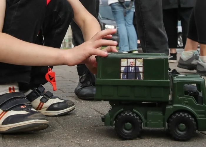Belarus, țara copiilor condamnați politic pentru vina de a fi protestat împotriva dictatorului Lukașenko