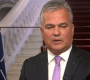 VIDEO Opinia publică, scârbită de gestul „de ghiolban” făcut de premierul desemnat Adrian Veștea în direct la un post de televiziune. Profesor de științe politice: „Pare să aibă nivelul intelectual al Vioricăi Dăncilă”