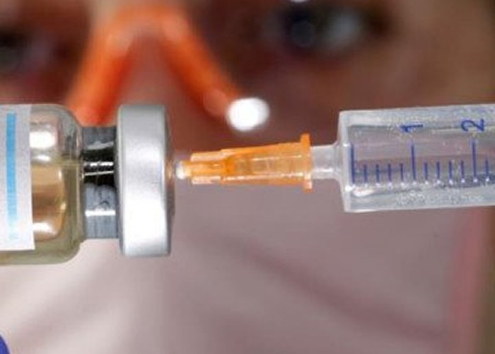 Putin e disperat și vrea vaccinul anti-COVID 19 cu orice preț! Hackerii controlați de Kremlin au lovit trei țări în care cercetările sunt foarte avansate