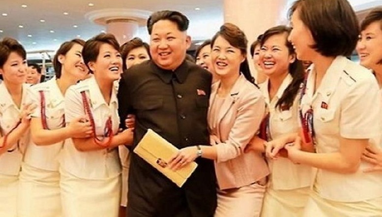 Scandal sexual imens în Coreea de Nord. Kim Jong-un a condamnat la moarte 4 oficiali comuniști fiindcă le-au prostituat pe studentele lui preferate de la Universitatea de Muzică și Dans