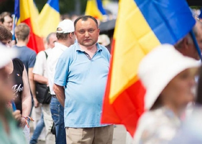 SONDAJ devastator pentru rusofili și românofobi: Dodon, groparul PSRM! 37,5% din basarabeni ar vota pentru UNIRE, doar 32% ar vota cu PSRM-ul lui Dodon. Socialiștii se prăbușesc și fug de anticipate