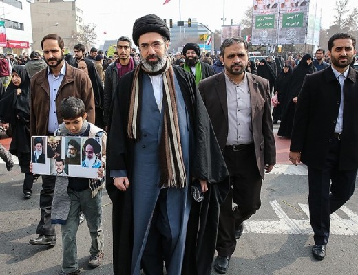 Vladimir Putin îl felicită pe noul ayatollah. Donald Trump îl respinge însă categoric. Fabuloasa avere a lui Mojtaba Khamenei. Proaspătul lider suprem ar deține numai la Londra proprietăți în valoare de 270 de milioane de dolari. În total însă, averea sa ar fi de aproape 100 de miliarde de dolari