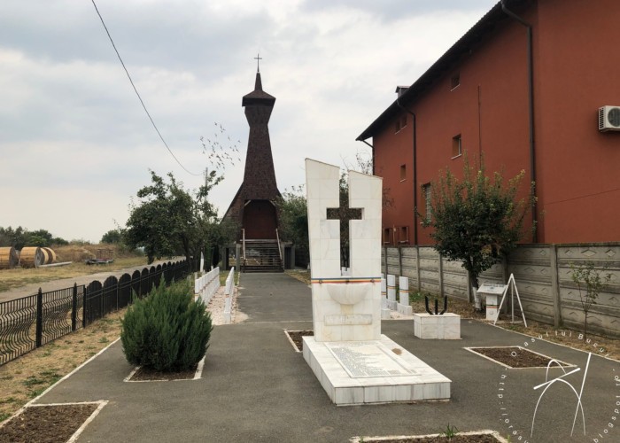 Locuri ale memoriei Revoluției din Decembrie 1989: Biserica monument de la Popeşti-Leordeni e ridicată deasupra canalului de scurgere în care a fost aruncată cenușa celor 44 de tineri uciși la Timișoara și incinerați la București