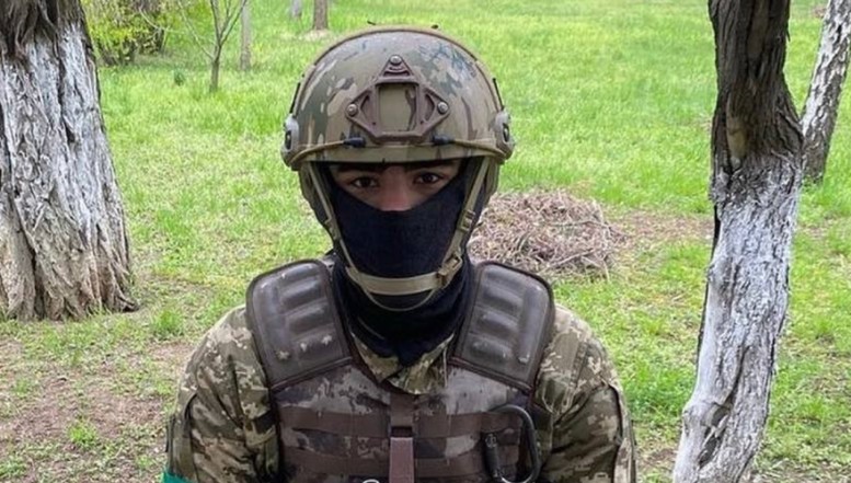 Timur din Belarus. Un tânăr de doar 18 ani, bătut până la comă de ciracii lui Lukașenko, luptă acum acum în Ucraina contra armatei lui Putin