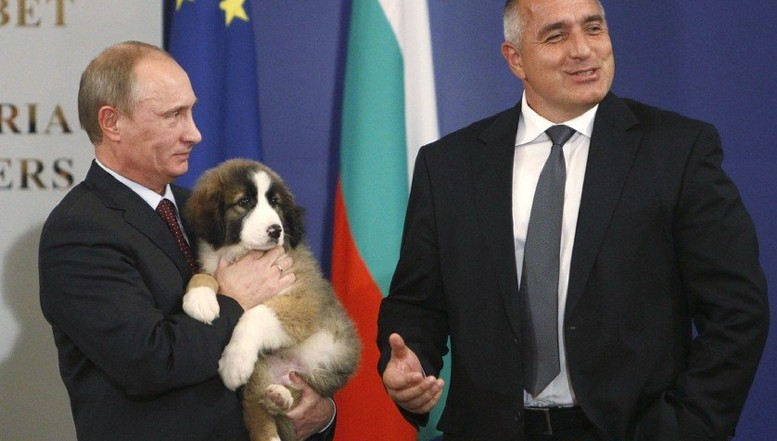 Fostul ambasador al SUA la Sofia șterge pe jos cu premierul bulgar Boiko Borisov: E un Putin diluat! Bulgaria NU e o țară democratică, structurile politice și juridice sunt putrede până-n măduvă  