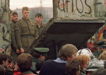 ULTIMA TEORIE privind prăbușirea Zidului Berlinului și căderea lui Ceaușescu