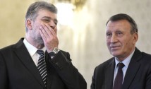 Baronul PSD de Vișina, Paul Stănescu, spune că PSD ar trebui să dea următorul premier și să colaboreze cu AUR. Între timp, un șofer de TIR din Olt, care a cumpărat ferma familiei Stănescu, a raportat un profit fabulos din lucrări de irigații, câștigate, în realitate, de alte firme la licitații: 74 de milioane de lei