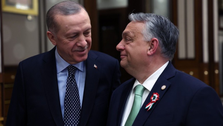 VIDEO. Autocratul de la Budapesta, în relații tot mai tandre cu dictatorul de la Ankara. Orban susține că nu-și poate imagina noua structură de securitate a Europei fără Turcia
