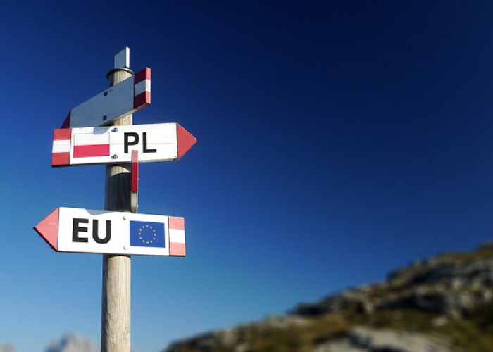 ”Polonia are aceleași drepturi ca și celelalte state membre!” Mesajul premierului Poloniei pentru Bruxelles, după decizia Curții Constituționale de la Varșovia ce acuză incompatibilitatea mai multor dispoziții ale Tratatului Uniunii Europene