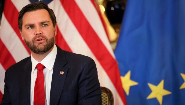 Poziția SUA devine mai nuanțată și mai puțin sufocantă pentru Kiev și Europa: vicepreședintele JD Vance promite sancțiuni dure și chiar „acțiuni militare” împotriva Rusiei dacă Vladimir Putin nu începe negocierile de pace!