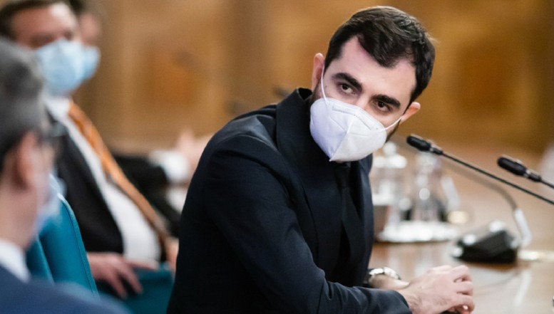 Claudiu Năsui acuză concursuri trucate la Ministerul Economiei pentru „înșurubarea” clienților de partid. Pentru cel puțin șapte posturi de conducere se știu deja câștigătorii, deși concursurile nu au avut loc / „Scriu pentru românii de bună credință care chiar cred că au o șansă la aceste concursuri. Nu au!”