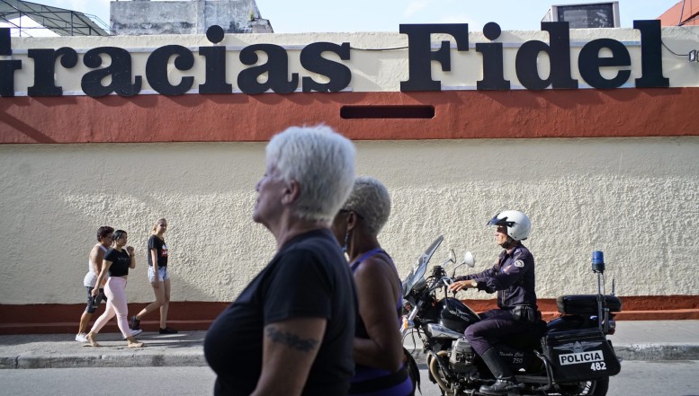 CUBA, în epoca post- revoluționară. Insula se desprinde cu greutate de comunism. Dilema geopolitică a noilor lideri de la Havana: deschidere către America sau ghimpe chinez în coasta ei