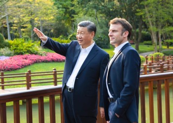 Prostiile debitate de Emmanuel Macron privind distanțarea Europei față de SUA încurajează China să devină și mai agresivă pe plan internațional. Liderul francez le cere europenilor să nu urmeze SUA în problema Taiwanului, aberând despre o așa-numită „autonomie strategică"