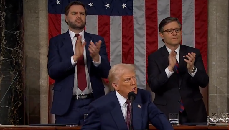 VIDEO. Trump pare că s-a reconciliat cu Zelenski, urmând ca SUA și Ucraina să semneze acordul. S-au înfuriat însă Canada și China. Beijingul transmite, public, la foc automat, mesaje războinice: „Dacă SUA doresc război, fie că este vorba de unul tarifar, comercial sau de orice alt tip, suntem pregătiți să luptăm până la capăt!”