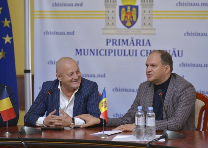 În timp ce Rusia săvârșește genocid în Ucraina, PSD îl îndoapă cu bani publici pe rusofilul și românofobul Ivan Ceban, cel mai important pion politic al Rusiei din R.Moldova. Rusofilii de la PSD Buzău, fieful lui Marcel Ciolacu