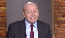 Traian Băsescu îl sfătuiește pe Nicușor Dan cum să răspundă invitației SUA de a se alătura Consiliului pentru Pace. „Președintele Trump trebuie să șfie că țările mai mici ca noi care nu au portavioane nucleare vor să funcționeze dreptul internațional. E singura pavăză certă” / Fostul ambasador republican al SUA la București îndeamnă România să nu se alăture