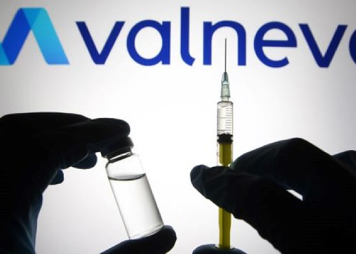 Apare un vaccin anti-COVID-19 cu virus întreg, inactivat, dar cu rezulatate remarcabile și cu mai puține efecte secundare