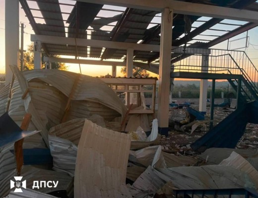 Drone rusești la granița R.Moldovei cu Ucraina! Punctul de trecere a frontierei Tabachi a fost avariat, motiv pentru care traficul de pasageri a fost suspendat și redirecționat