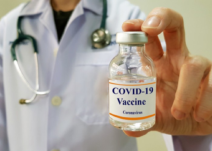 SONDAJ: Din ce în ce mai mulți oameni NU doresc să li se administreze un vaccin împotriva Covid-19. Guvernele au de făcut față unor situații foarte complicate