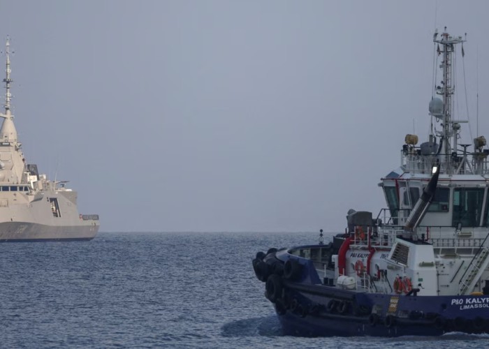 Companii dintr-o țară NATO au reușit să treacă prin Strâmtoarea Ormuz mai multe petroliere decât China, chiar dacă Iranul a impus interdicția de tranzit, iar multe nave au fost bombardate în zonă