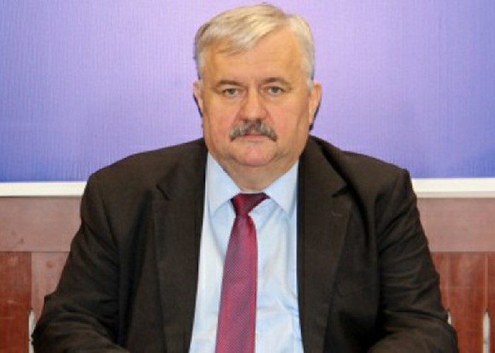 Elevii și studenții, țintele regimului Dodon. Socialiștii se opun echivalării studiilor din R.Moldova cu cele din România