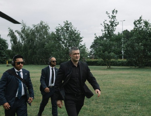 Rușii au celebrat demiterea lui Mihailo Fedorov din funcția de ministru al Apărării, în vreme ce ucrainenii se declară „șocați” de îndepărtarea acestuia, reclamând revenirea la vechile tactici sovietice de război care presupun un număr imens de pierderi umane