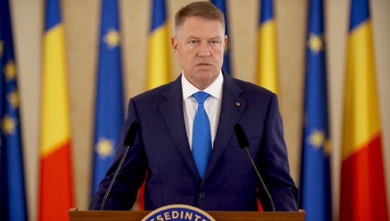 Klaus Iohannis se va consulta cu partidele prin teleconferință