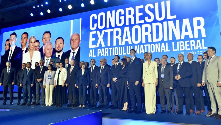 REPORTAJ de la Congresul PNL. A doua oară e cu noroc?