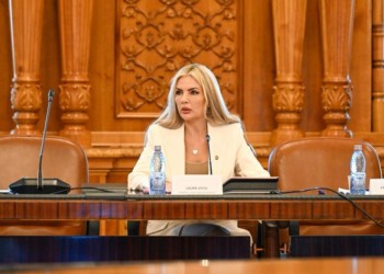 Cum a protejat-o Marcel Ciolacu pe Laura Vicol ani de zile în Parlament, deși aceasta era acuzată de „abuzuri în Comisia Juridică” / Ce legi a blocat fosta deputată PSD cât s-a aflat în fruntea Comisiei Juridice a Camerei Deputaților