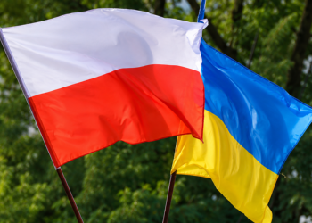 Ministrul polonez al Apărării a publicat datele despre amploarea ajutorului militar acordat de țara sa Ucrainei, pe fondul disputei dintre opoziție și putere. Guvernarea precedentă, a conservatorilor din PiS, a furnizat cel mai consistent sprijin