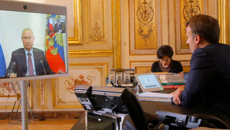 Convorbire telefonică degeaba Macron-Putin. Tiranul de la Kremlin a lansat un nou val de acuzații la adresa Occidentului pe care îl indică drept principal vinovat pentru războiul din Ucraina