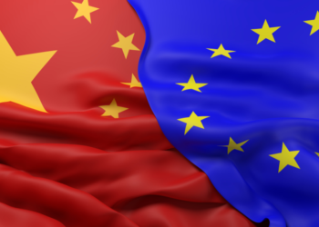 UE evită să ia măsuri împotriva companiilor chineze ce inundă piața europeană cu produsele ce nu au mai ajuns în SUA după creșterea tarifelor