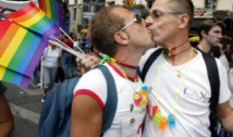 Parlamentul Ungariei INTERZICE orice conținut care promovează și portretizează homosexualitatea sau schimbarea sexului către minori, inclusiv reclamele și dramatizările propagandei gay