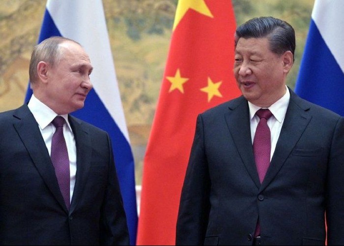 Locotenent-colonel american (r): "Războiul din Ucraina nu ar avea loc dacă Putin nu ar dispune de aprobarea tacită a comunistului Xi Jinping"