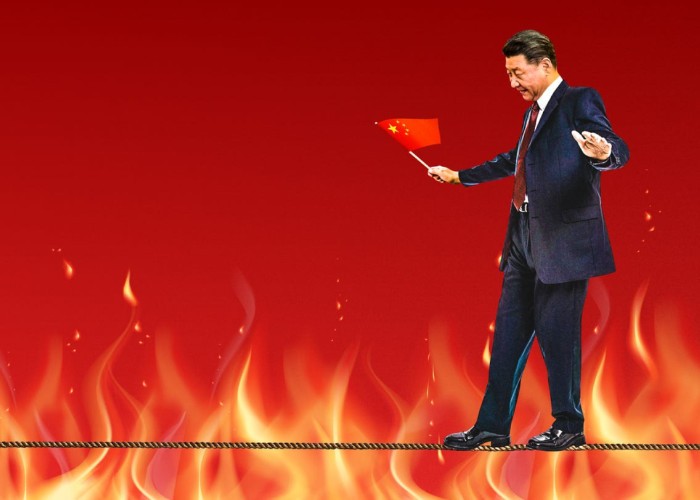 Economia chineză întâmpină probleme imense. Cele mai mari companii de construcții ale Chinei comuniste se prăbușesc pe rând