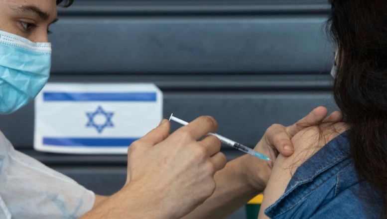 STUDIU al cercetătorilor israelieni: vaccinarea cu Pfizer crește probabilitatea dezvoltării unei boli rare a sângelui. Concluziile Centrului Medical Shamir