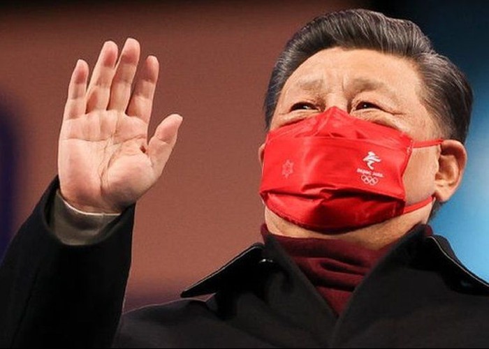 China merge mai departe cu absurditatea pandemică, în ciuda protestelor din ultimele zile. Ce vor acum conducătorii Chinei comuniste