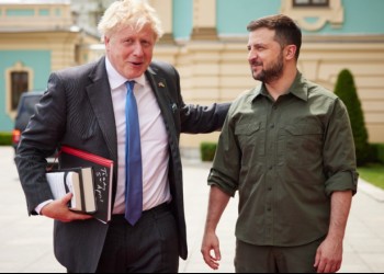 Hoardele Kremlinului au un nou motiv să se teamă: Boris Johnson i-a propus lui Zelenski un program major de antrenare a forțelor ucrainene
