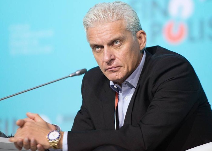 Bancherul miliardar Oleg Tinkov a renunțat la cetățenia rusă, declarând public că urăște „Rusia lui Putin” / Și fondatorul aplicației Revolut, cu origini ucrainene, a solicitat să-i fie retrasă cetățenia rusă