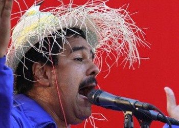 Praf în ochi marca Maduro. A dublat salariul minim în Venezuela