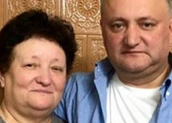 Dovada grobianismului absolut: ”Rusofilul Dodon NU își respectă mama!” Acuzațiile unui fost deputat