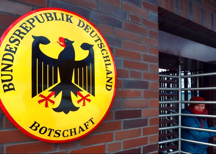 Uniunea Europeană, mai relaxată decât SUA și Marea Britanie: își ține diplomații la post în Ucraina, în ciuda pericolului invaziei ruse