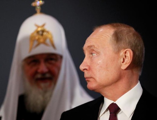 Numărul rușilor care frecventează biserica a scăzut abrupt din cauza subordonării totale a Patriarhiei ruse față de Kremlin. Care sunt rezultatele unui studiu recent